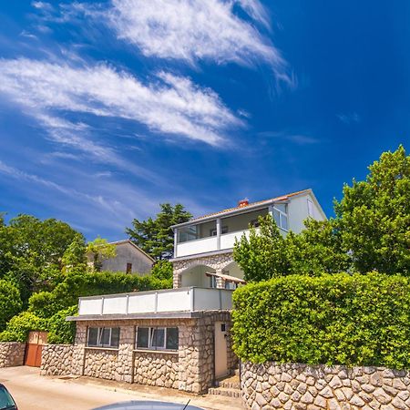 Apartment Tara With Seaview Крк Экстерьер фото