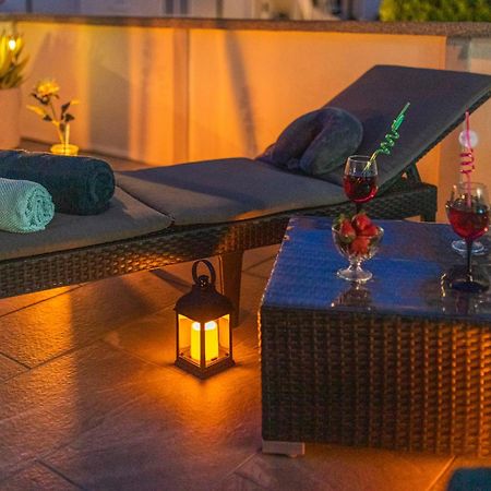 Apartment Tara With Seaview Крк Экстерьер фото