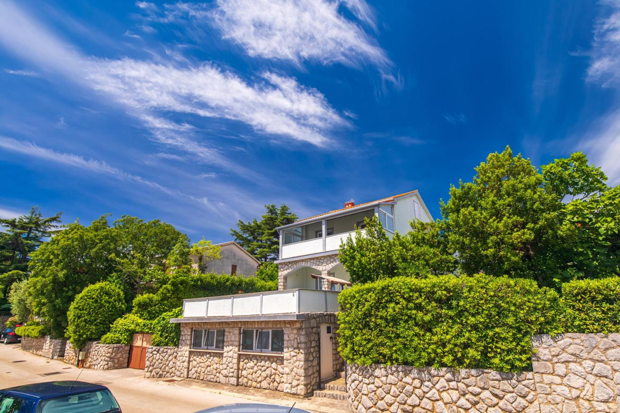 Apartment Tara With Seaview Крк Экстерьер фото
