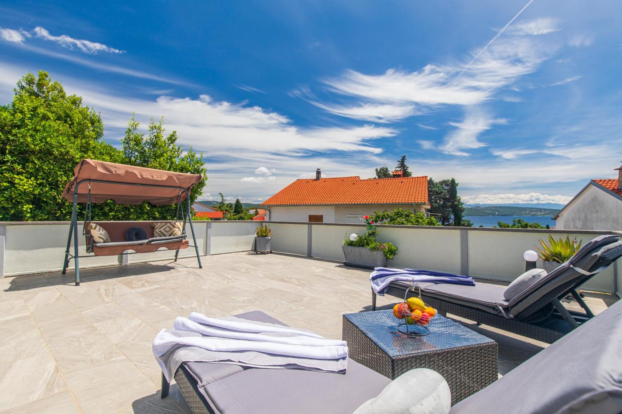 Apartment Tara With Seaview Крк Экстерьер фото